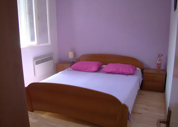Apartment Ml